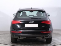 Audi Q5  3.0 TDI S line