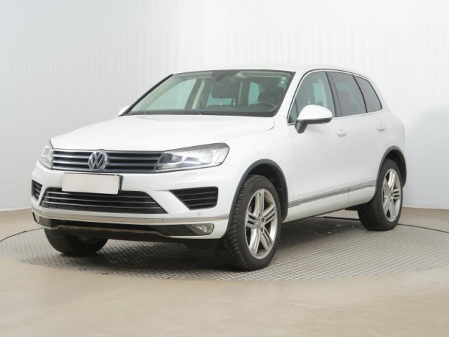 Volkswagen Touareg  3.0 TDI 