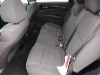 Kia Sorento  2.2 CRDi 