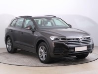 Volkswagen Touareg  3.0 TDI 