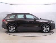 Volkswagen Touareg  3.0 TDI 