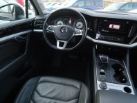 Volkswagen Touareg  3.0 TDI 