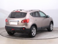 Nissan Qashqai  1.6 