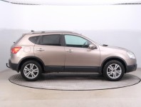 Nissan Qashqai  1.6 