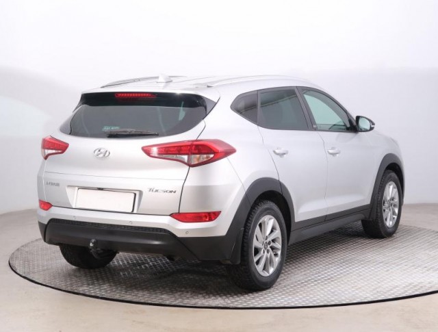 Hyundai Tucson  1.7 CRDi 