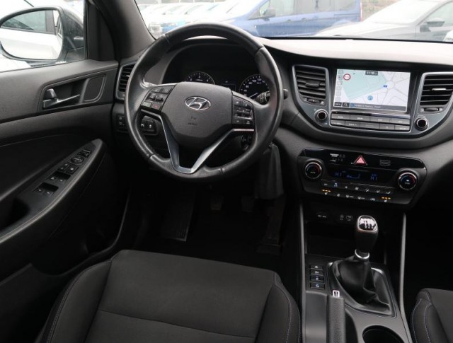 Hyundai Tucson  1.7 CRDi 