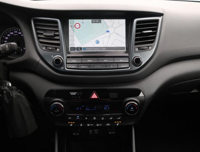 Hyundai Tucson  1.7 CRDi 