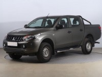 Mitsubishi L200  2.4 DI-D 