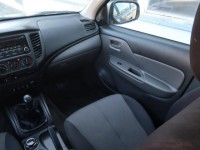Mitsubishi L200  2.4 DI-D 