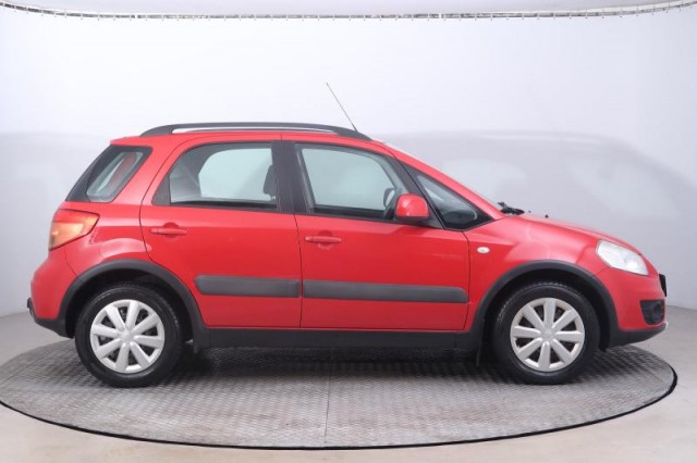 Suzuki SX4  1.6 VVT 