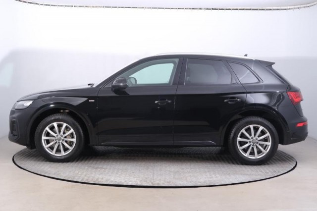 Audi Q5  40 TDI S line