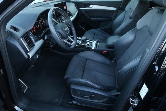 Audi Q5  40 TDI S line