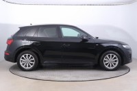 Audi Q5  40 TDI S line