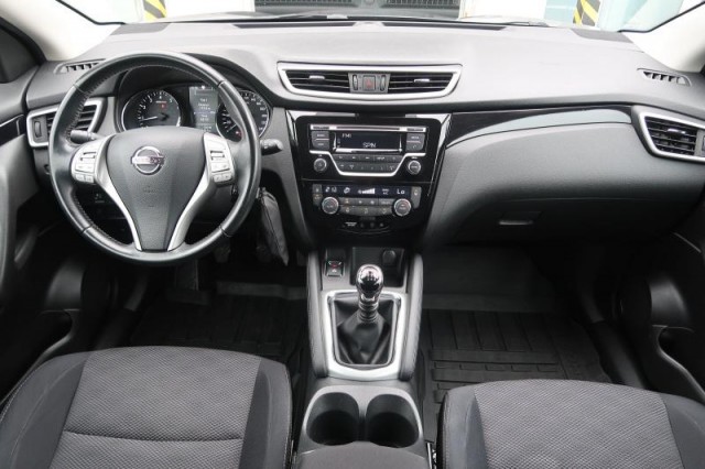 Nissan Qashqai  1.2 DIG-T Acenta