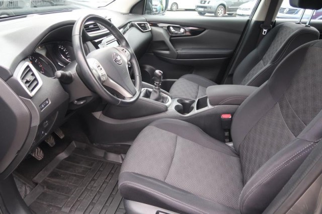 Nissan Qashqai  1.2 DIG-T Acenta