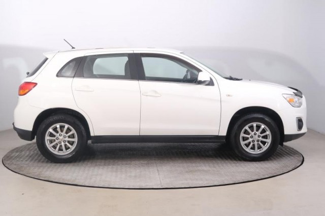 Mitsubishi ASX  1.6 MIVEC 