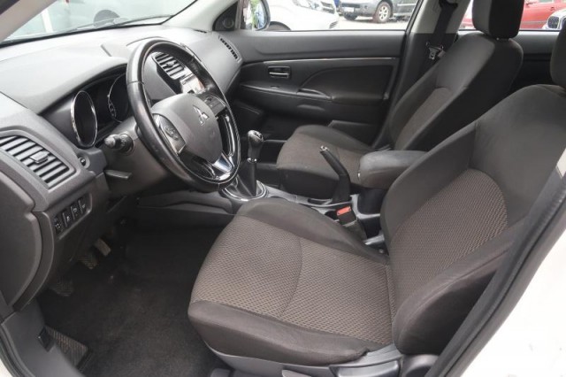Mitsubishi ASX  1.6 MIVEC 