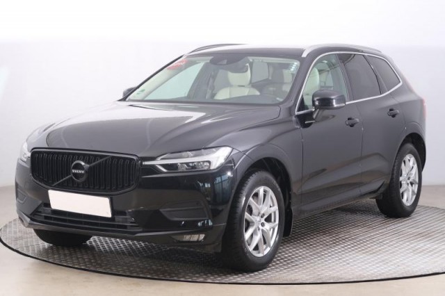 Volvo XC60  T5 AWD Momentum