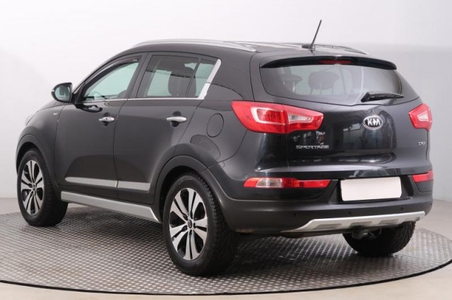 Kia Sportage  2.0 CRDi 