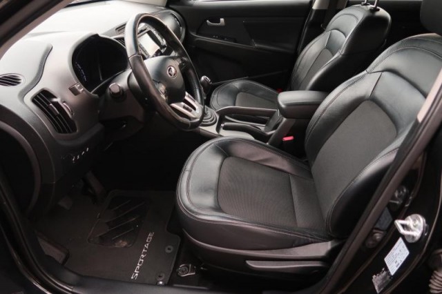 Kia Sportage  2.0 CRDi 