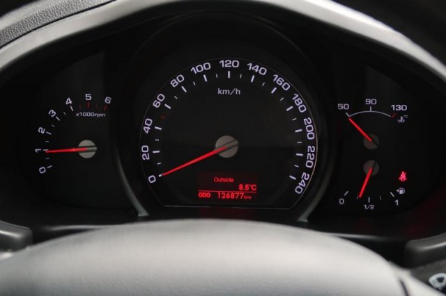 Kia Sportage  2.0 CRDi 