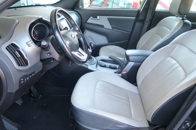 Kia Sportage  1.7 CRDi 