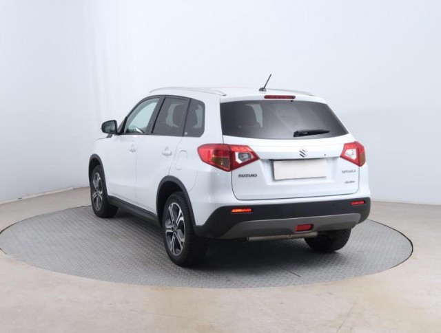 Suzuki Vitara  1.6 VVT Elegance