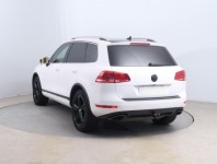 Volkswagen Touareg  3.0 TDI 