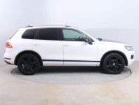 Volkswagen Touareg  3.0 TDI 