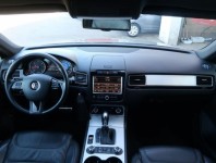 Volkswagen Touareg  3.0 TDI 
