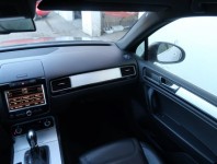 Volkswagen Touareg  3.0 TDI 