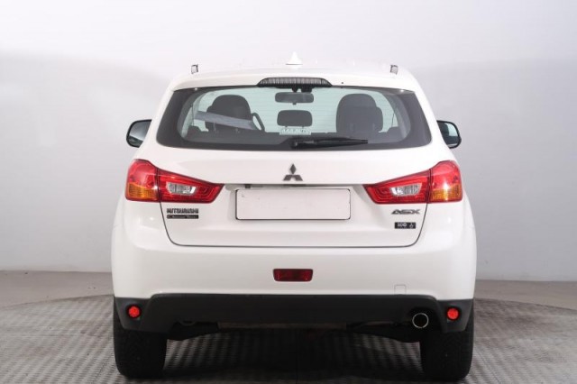 Mitsubishi ASX  1.6 MIVEC 