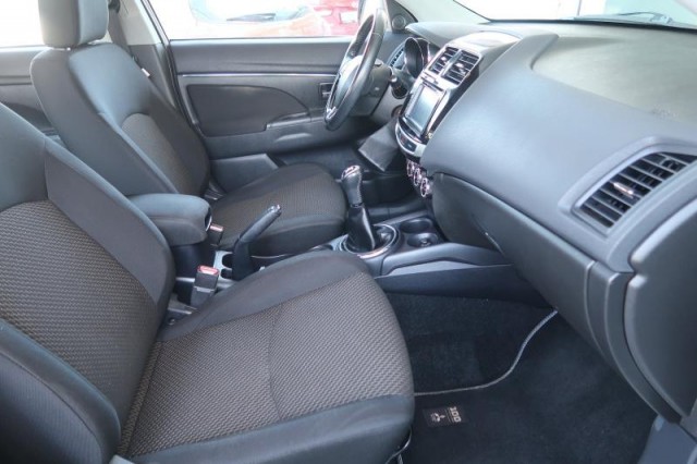 Mitsubishi ASX  1.6 MIVEC 
