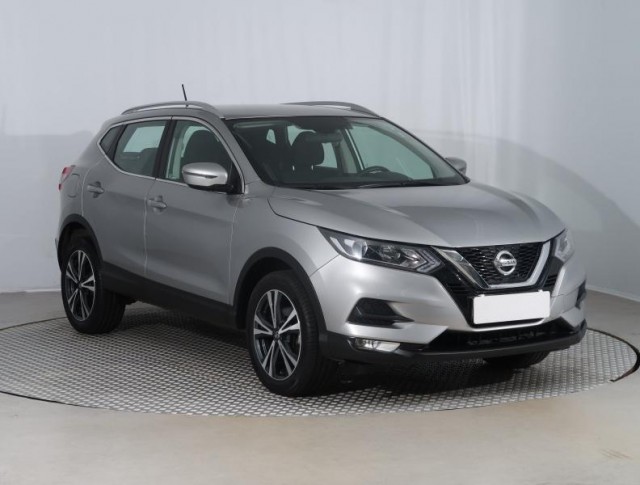 Nissan Qashqai  1.3 DIG-T 