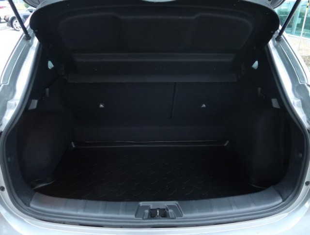 Nissan Qashqai  1.3 DIG-T 