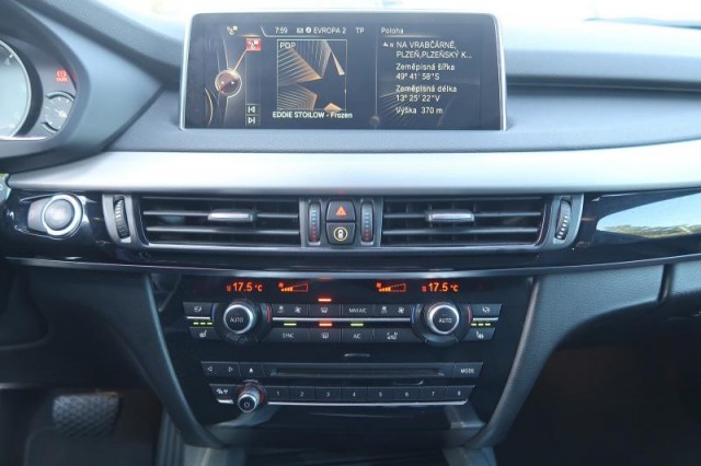BMW X5  xDrive40d M Paket