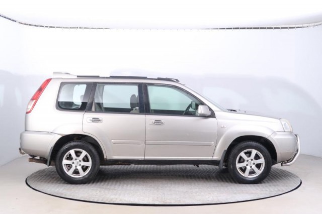 Nissan X-Trail  2.2 dCi 