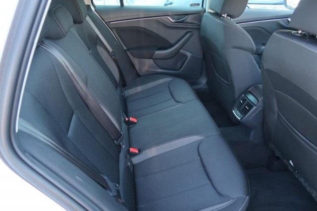 Škoda Kamiq  1.0 TSI Ambition