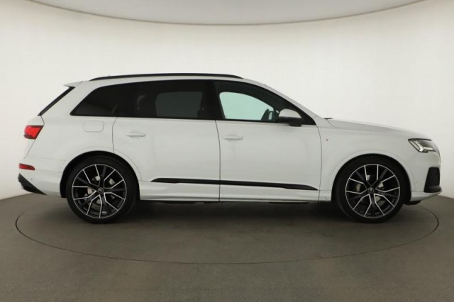 Audi Q7  50 TDI S-Line