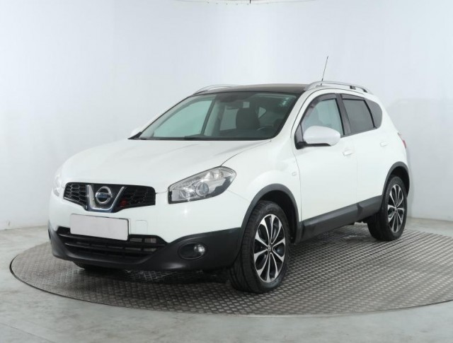 Nissan Qashqai  2.0 dCi 