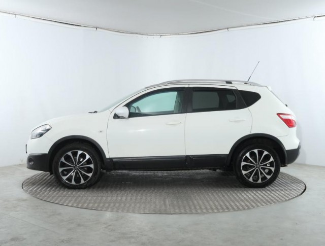 Nissan Qashqai  2.0 dCi 