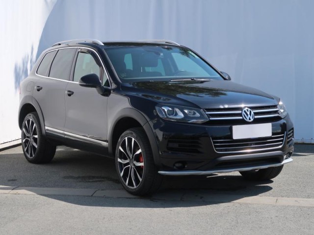 Volkswagen Touareg  3.0 TDI 