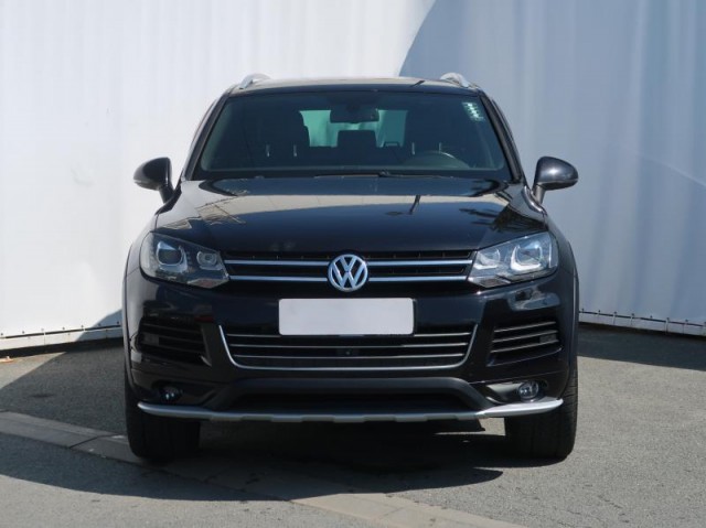 Volkswagen Touareg  3.0 TDI 