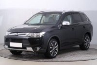 Mitsubishi Outlander  2.2 DI-D 