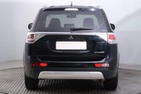 Mitsubishi Outlander  2.2 DI-D 