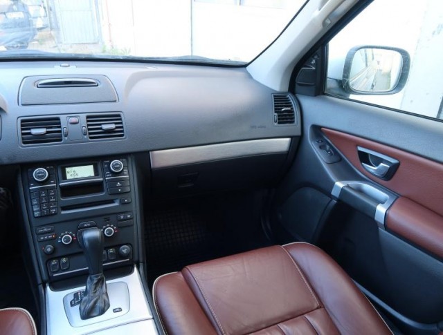 Volvo XC90  D5 