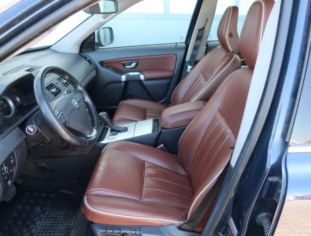 Volvo XC90  D5 