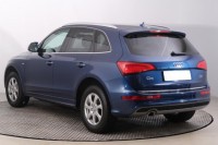 Audi Q5  2.0 TDI S line