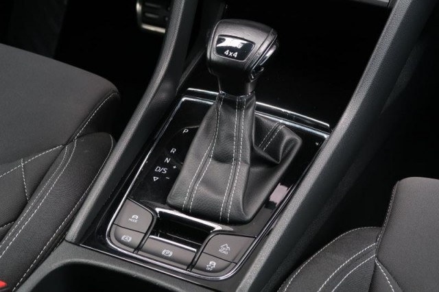 Škoda Karoq  2.0 TDI Sportline
