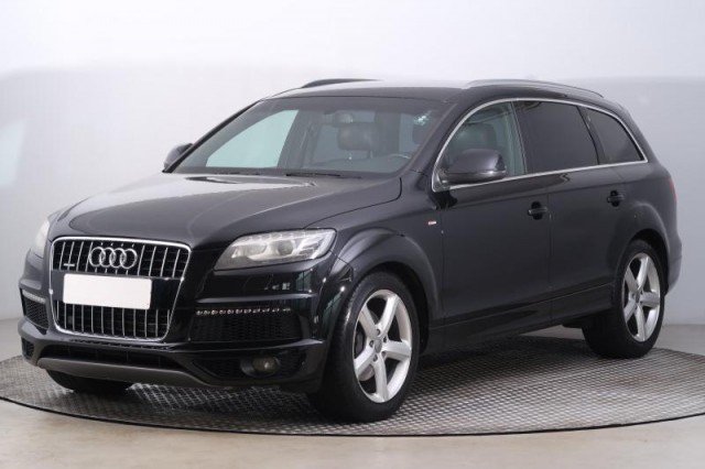 Audi Q7  3.0 TDI 